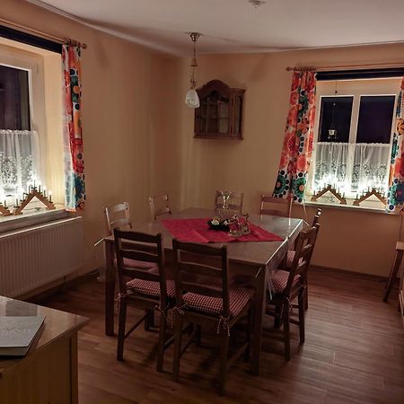 Ferienhaus Ferien Am Waldrand アルテンベルク エクステリア 写真