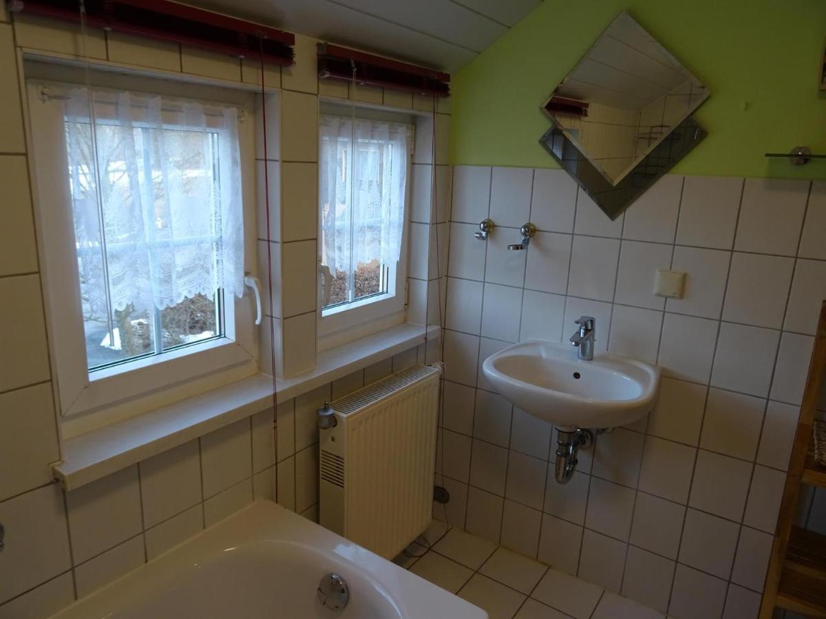 Ferienhaus Ferien Am Waldrand アルテンベルク エクステリア 写真